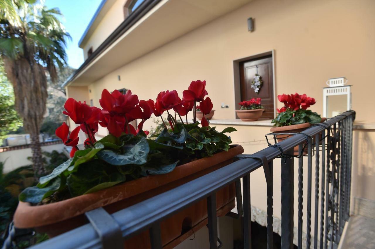 Residenza D'Epoca B&B Celeste Caserta Exterior photo